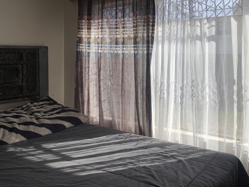 Spacious 3-Bedroom Family Home with Modern Open-Plan Living in Meyerville - Photo 3