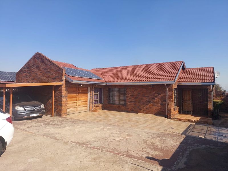 3 bedroom home for sale in Spruitview - Photo 2