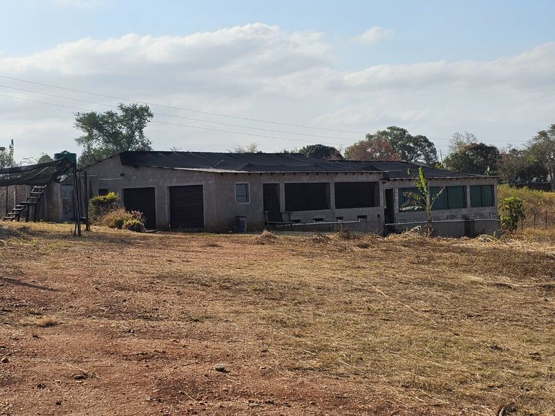 3.2 ha' Vacant Land on a Tar Road