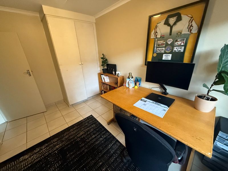 Perfect Rental in Highveld! - Photo 9