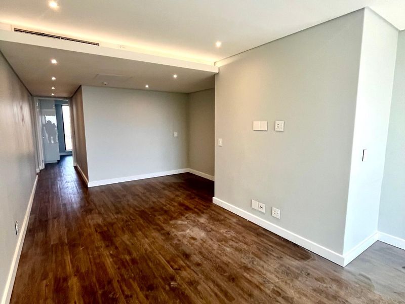 Modern 2-Bedroom Apartment | Park Central, Rosebank - Photo 4