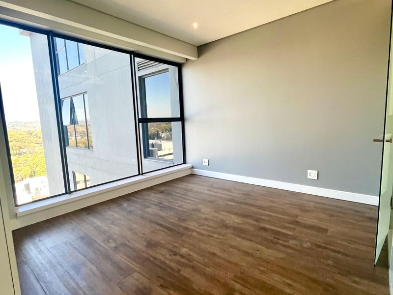 Modern 2-Bedroom Apartment | Park Central, Rosebank - Photo 5
