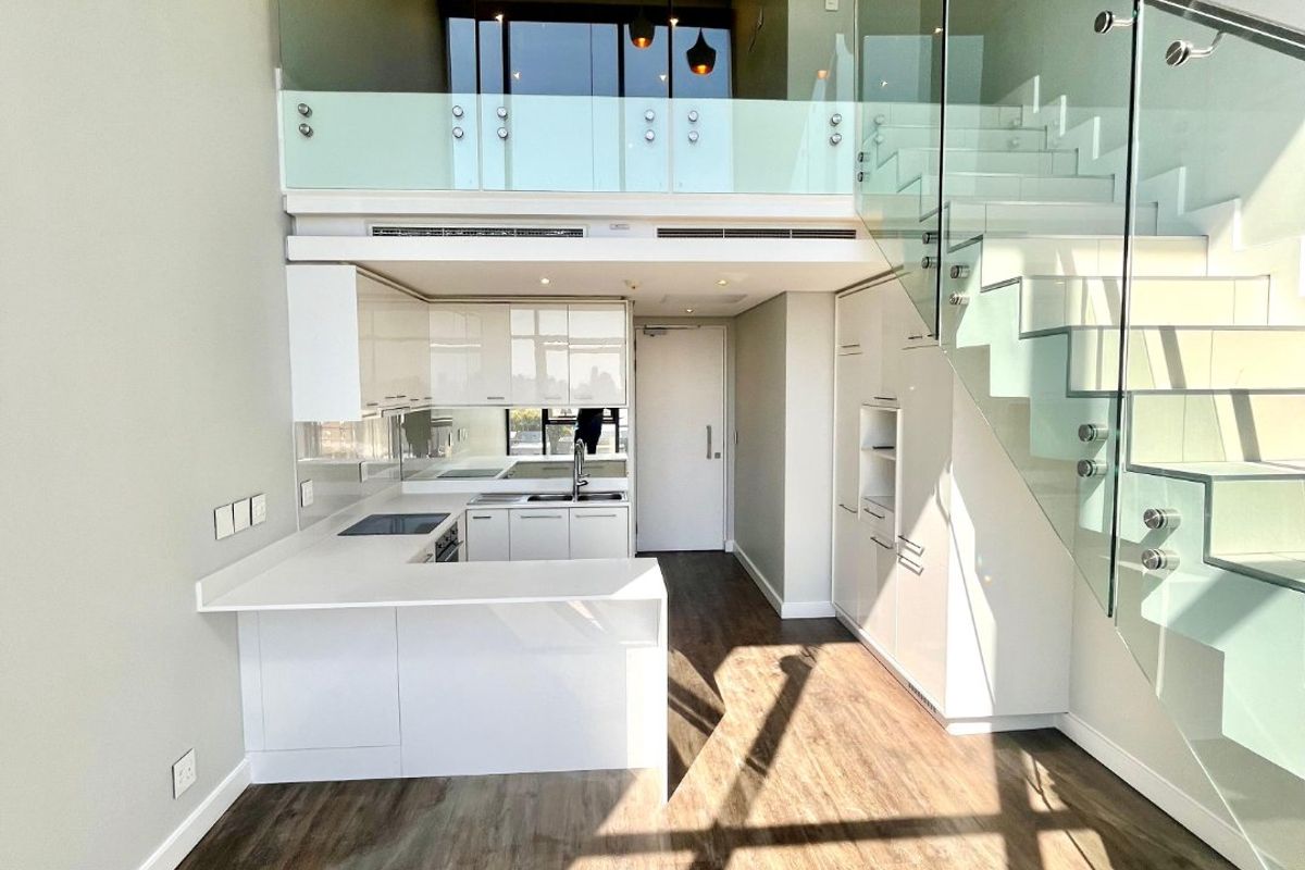 Modern 2-Bedroom Apartment | Park Central, Rosebank - Photo 3