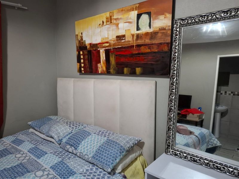 3-BEDROOM, 2-BATHROOM HOUSE FOR RENT – TIRONG ESTATE - Photo 9