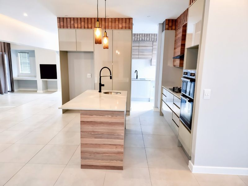 A Home Designed Around Every Moment - Photo 6
