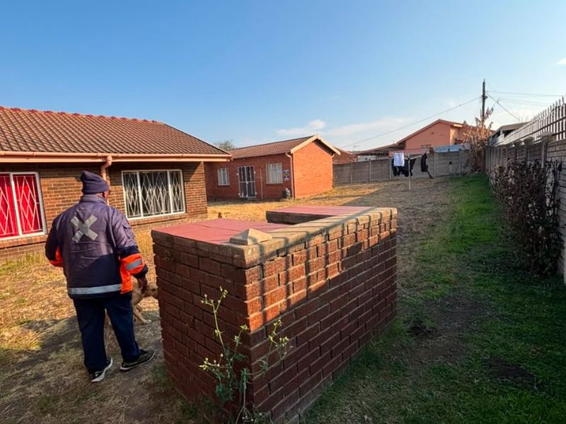 5 bedroom Home for sale in Van Riebeek Park.  - Photo 9