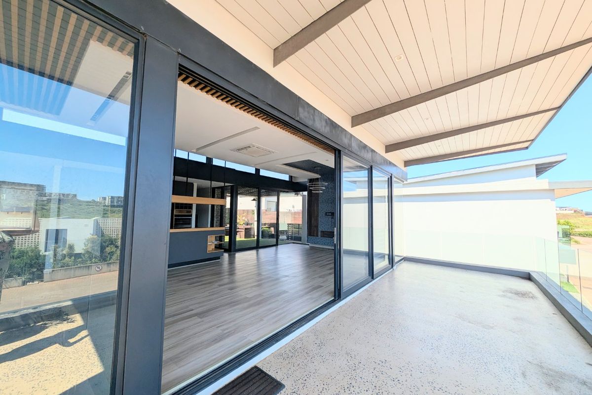  Luxury Coastal Living in Gold Coast Estate, Sibaya  - Stunning 4 bedroom all ensuite home  - available now - Photo 5