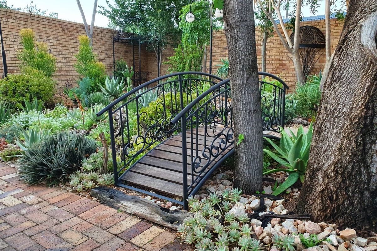 A Once-in-a-Lifetime Masterpiece – The Most Unique Property Flimieda Has Ever Seen....SOLE MANDATE - Photo 5