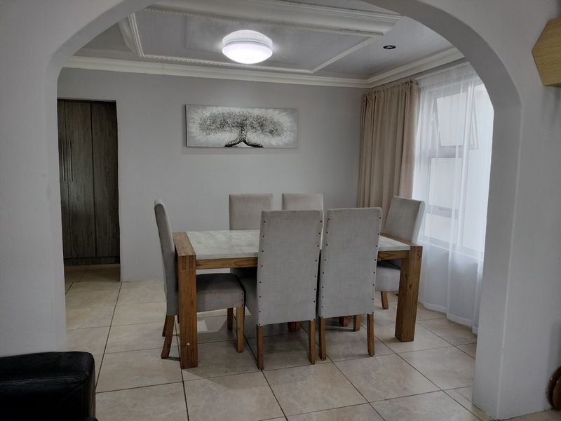 3 Bed House in Mdantsane Nu 4, Mdantsane for Sale - Photo 4