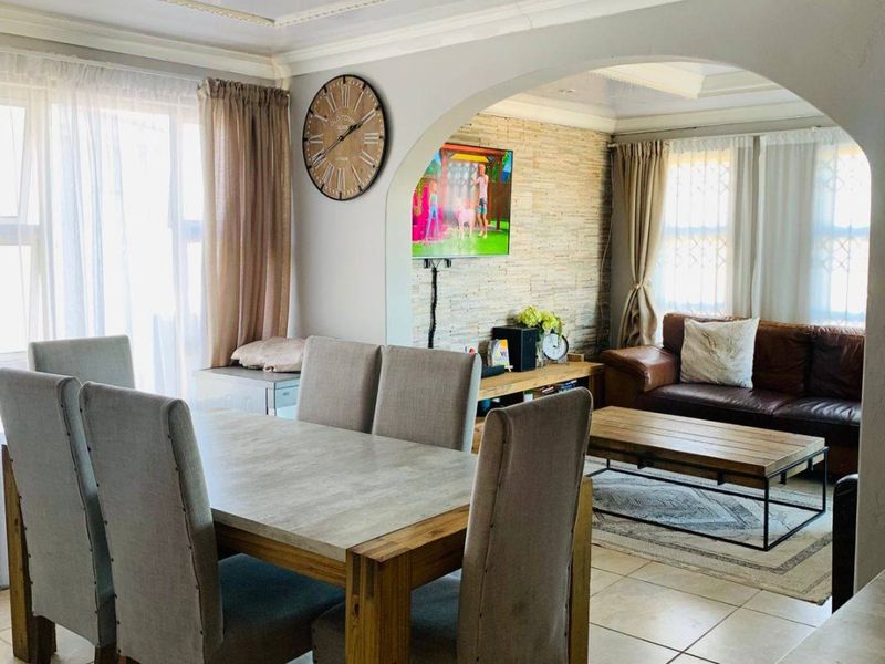 3 Bed House in Mdantsane Nu 4, Mdantsane for Sale - Photo 5