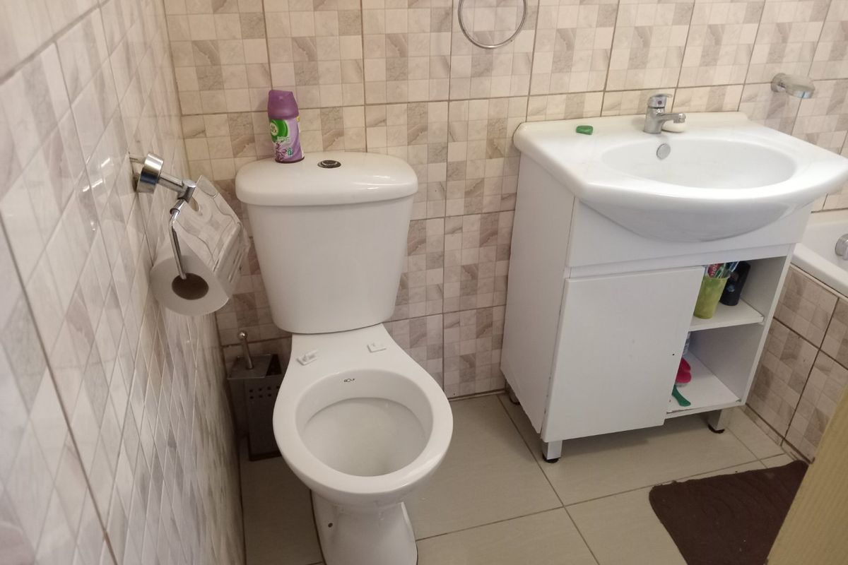 AFFORDABLE AND NEAT 2 BEDROOM HOME FOR SALE - Photo 2