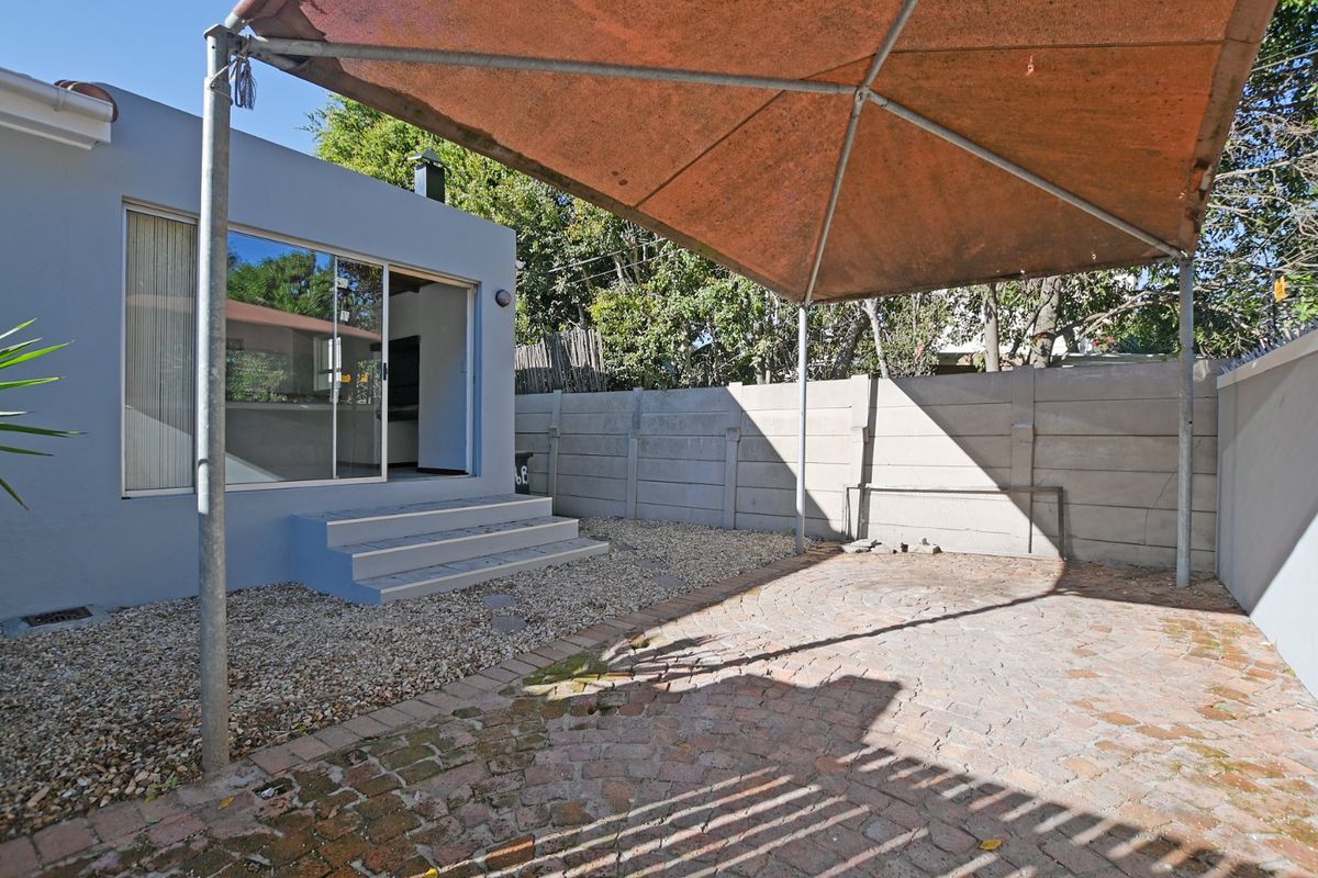 A hidden gem in Table View   All for under R3m! - Photo 2