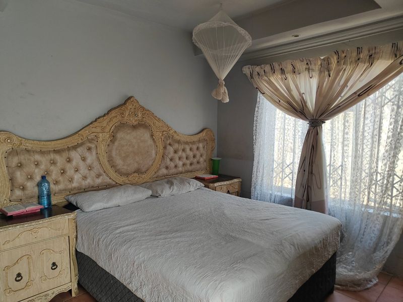 Family Home for sale - Photo 8
