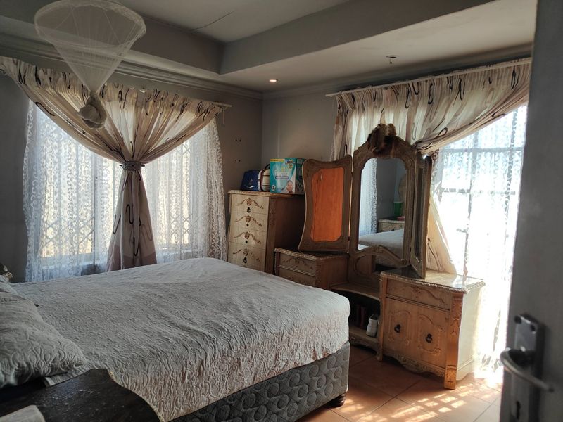 Family Home for sale - Photo 9