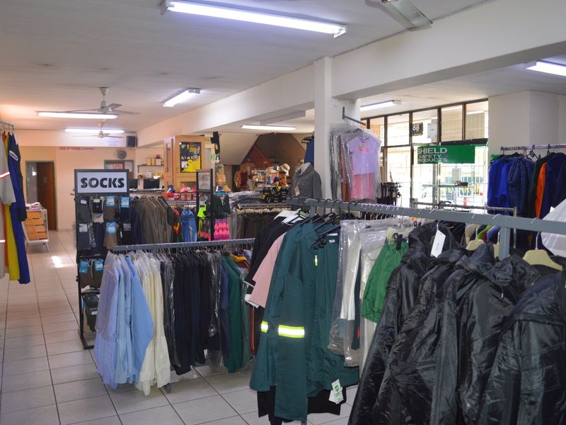 Perfectly located in Neserhof this commercial building has endless potential! - Photo 2