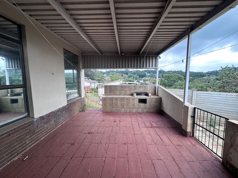 Spacious 2-Bedroom Apartment with Private Garden in Woodhaven - Photo 8