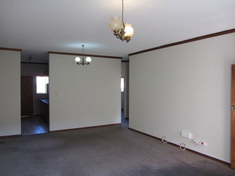 Are you looking for a spacious townhouse with lots of potential,this is the one for you! - Photo 3