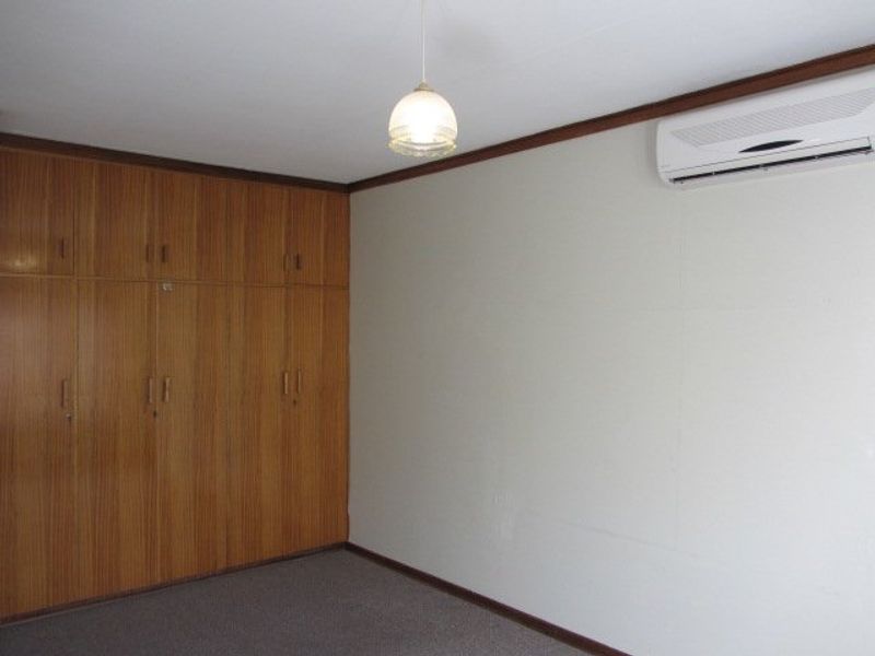 Are you looking for a spacious townhouse with lots of potential,this is the one for you! - Photo 9