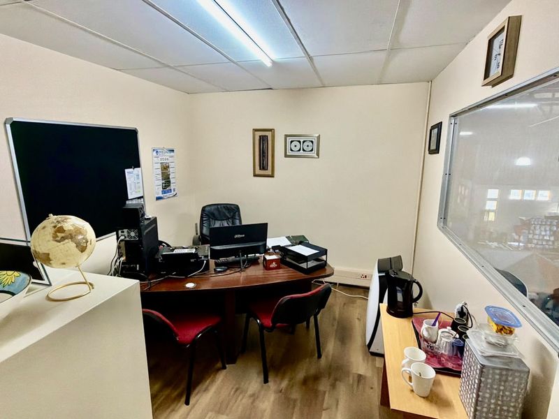 Commercial Property in Klerksdorp - Photo 5