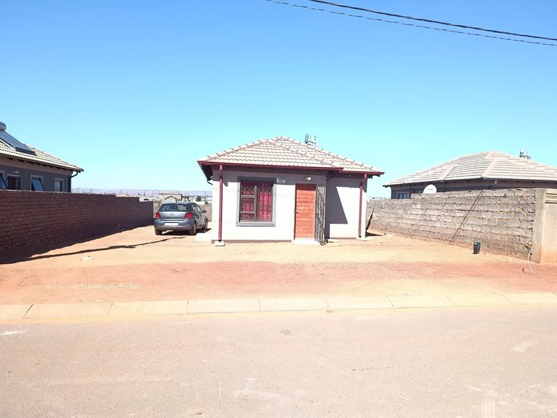 HOUSE FOR SALE IN PROTEA GLEN EXT 52  - Photo 7