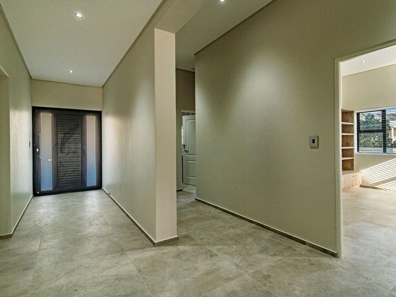 Exceptional Country Living Surrounded by Woodlands - Photo 7