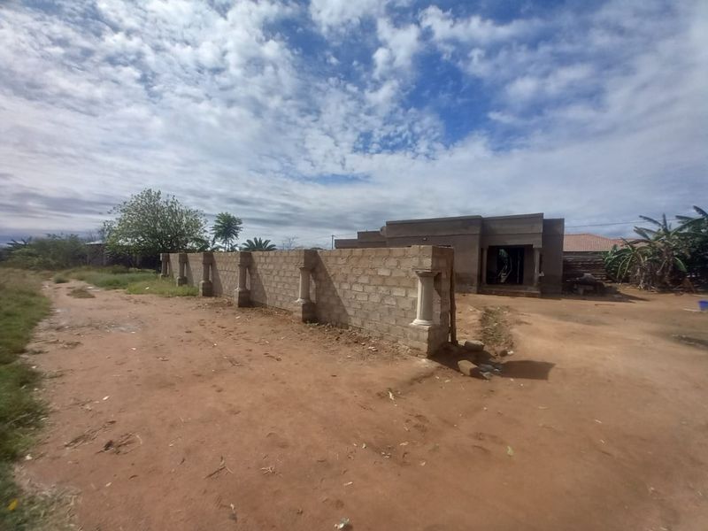 Family home in Ga-Dikgale with room to grow - Photo 4