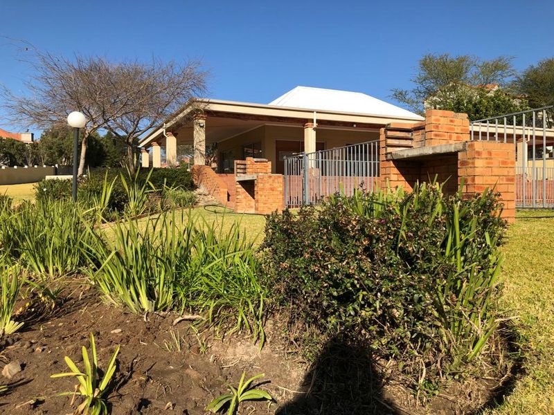 Studio Apartment for sale in Leeuwenhof Estate - Photo 7