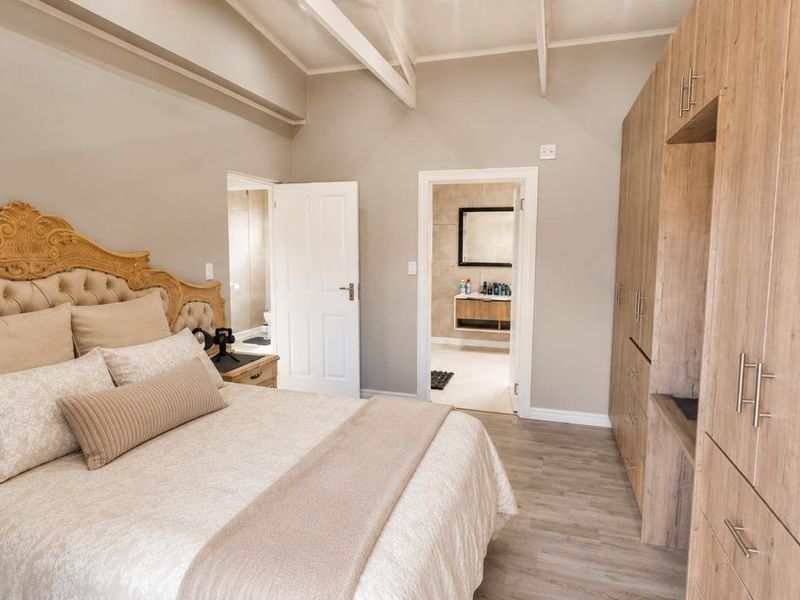 Tranquil living starts here with this gorgeous home. - Photo 9