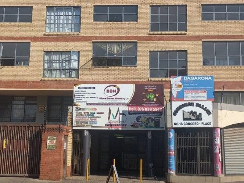 Commercial Property for Sale in Central Lenasia Business Centre - Photo 2