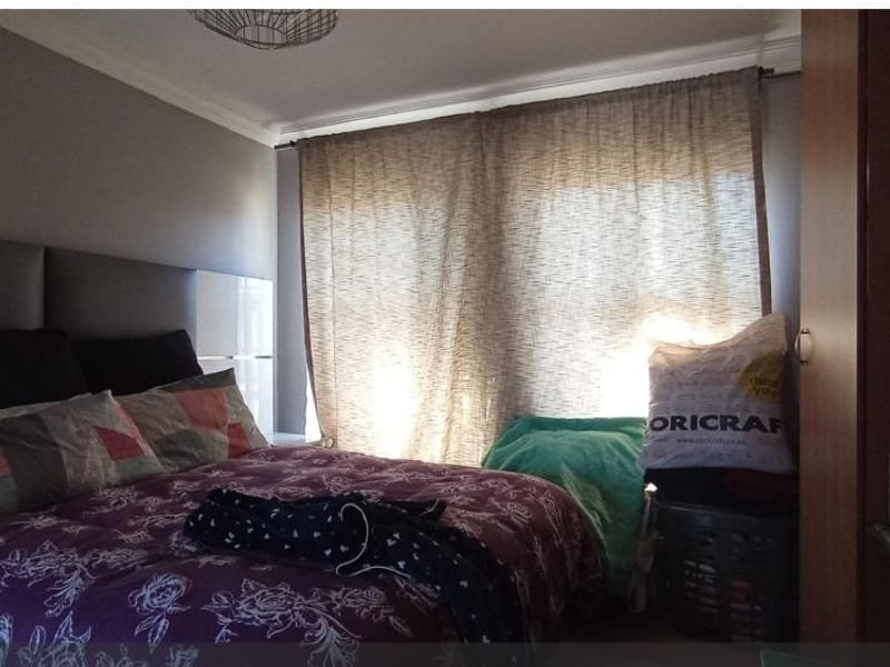 3 Bed House in Clayville for Sale - Photo 10