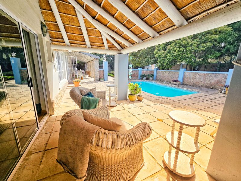 Spacious Wilderness Home for sale with Pool, Separate Cottage and Income-Generating Flatlet - Photo 2