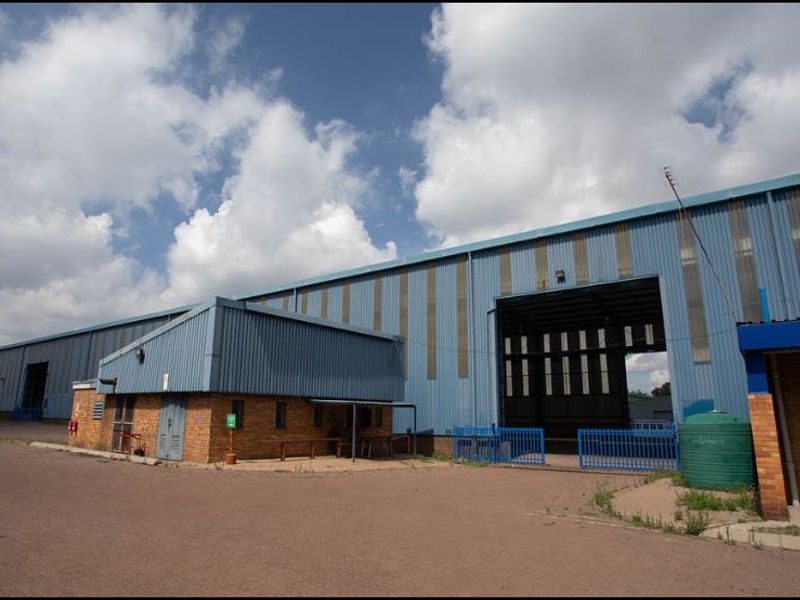 4 Vanderbijl Street – Industrial Warehouse Investment Opportunity - Photo 8