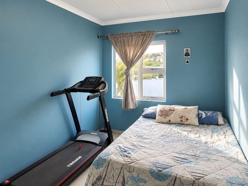 3 Bedroom Townhouse for Sale in Selborne - Photo 10