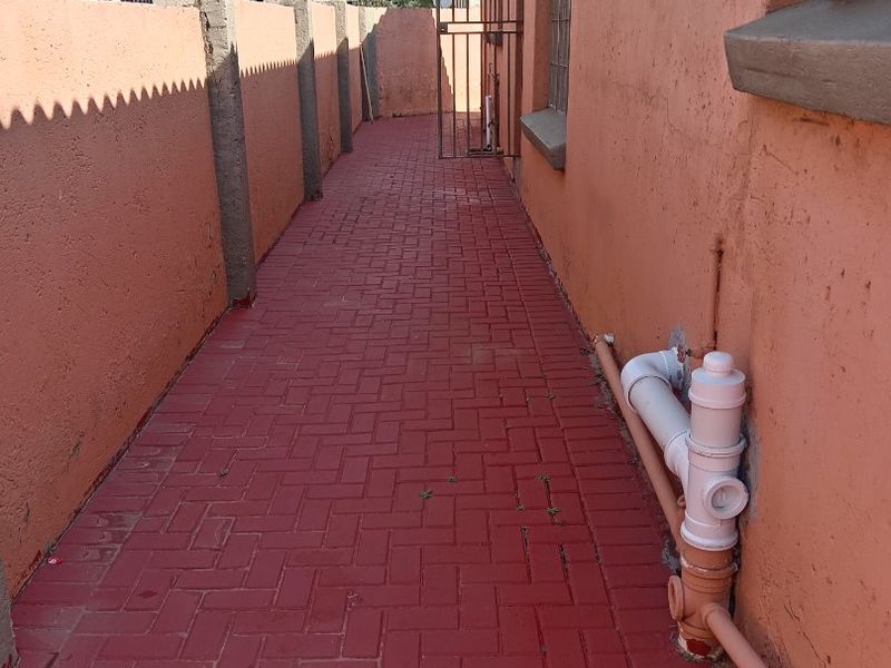 Stunning two bedroom house available for sale.  - Photo 7