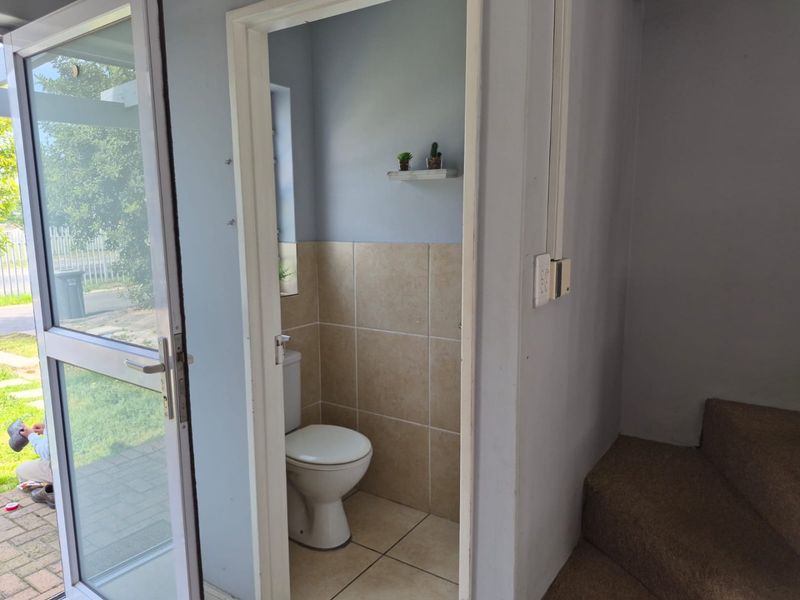 2-Bedroom Double-Storey Home in Baredale Village – Kuilsriver - Photo 4
