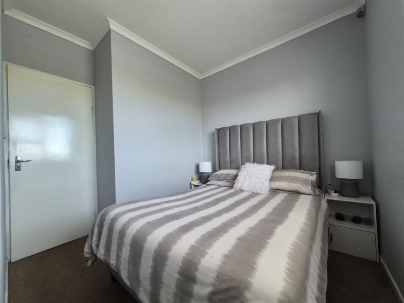2-Bedroom Double-Storey Home in Baredale Village – Kuilsriver - Photo 9