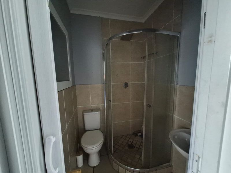 2-Bedroom Double-Storey Home in Baredale Village – Kuilsriver - Photo 8