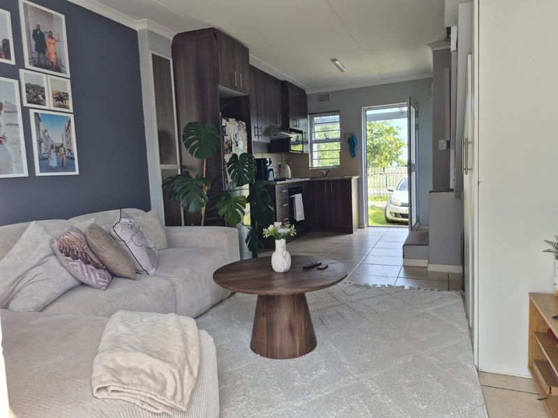 2-Bedroom Double-Storey Home in Baredale Village – Kuilsriver - Photo 3