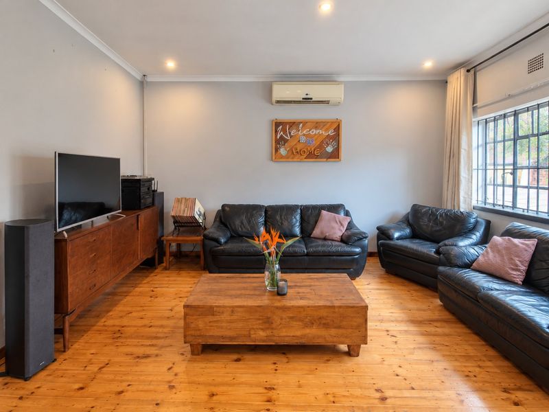 Sunny Germiston Home with Flatlet and Solar Power - Photo 3
