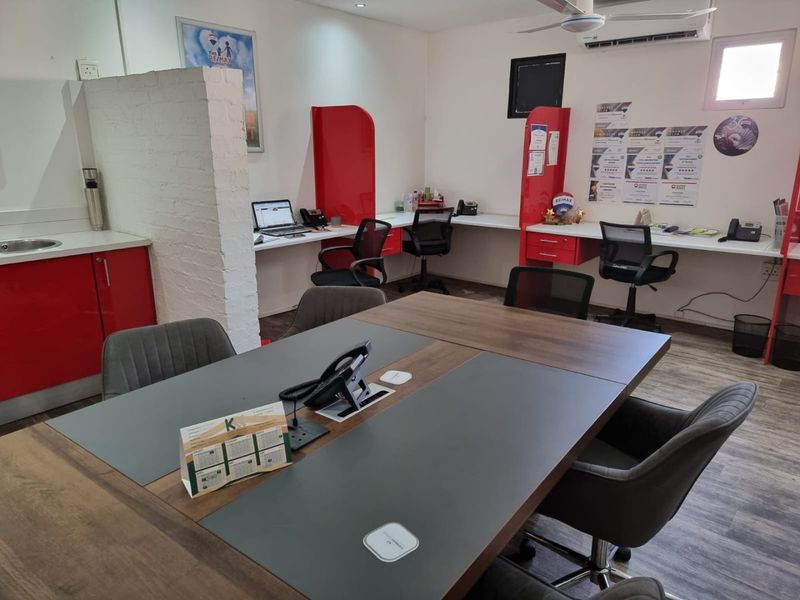PRIME COMMERCIAL OFFICE SPACE FOR SALE IN PRIMROSE - Photo 8