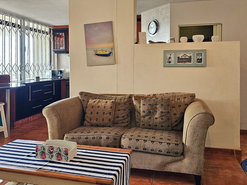 Ground Floor, Pet Friendly Investment - Photo 3