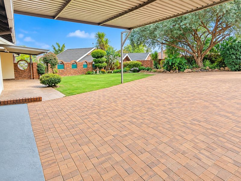 Well-Loved Family Home in an Excellent Location - Photo 3