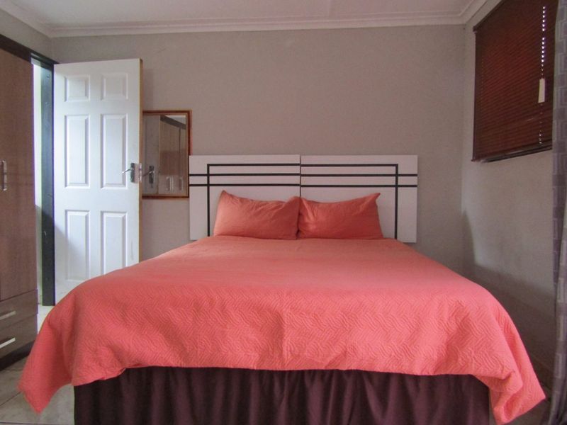 HOUSE FOR SALE IN NORTHAM - Photo 7