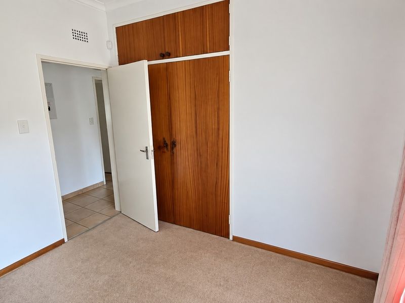 This is a proper family home. Neat and spacious package in Stilfontein Extension 4. - Photo 8