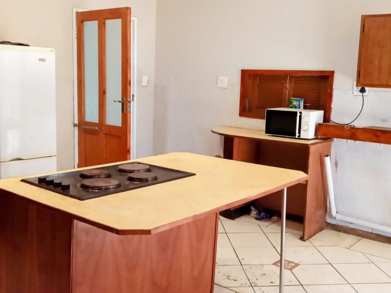 SPACIOUS 5-BEDROOM FAMILY HOME TO LET | REYDAL, TARLTON - Photo 9