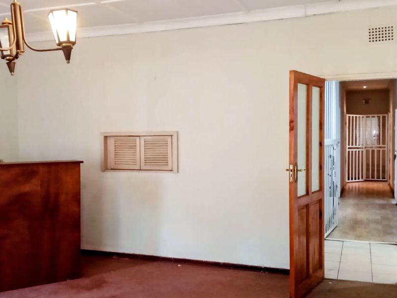 SPACIOUS 5-BEDROOM FAMILY HOME TO LET | REYDAL, TARLTON - Photo 5