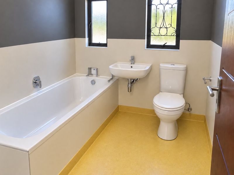2 Bedroom Apartment in Central - Photo 5