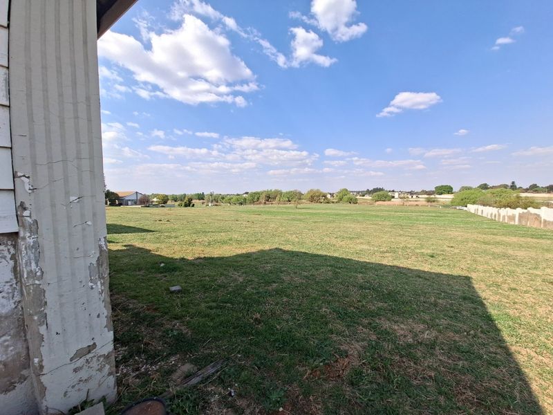A RARE LIFESTYLE/EQUESTRIAN LAND OPPORTUNITY IN "THE HIDDEN GEM" - Photo 7
