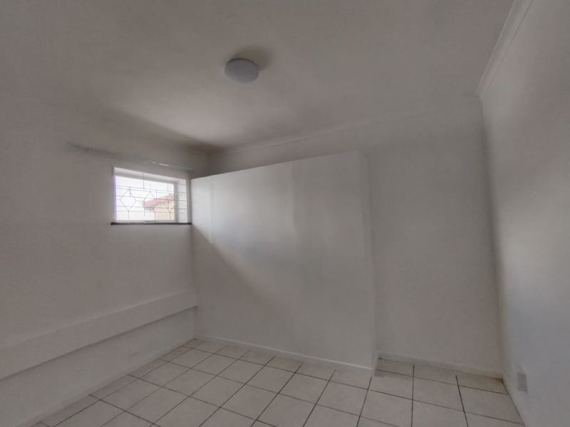 2 BEDROOM TOP FLOOR UNIT TO RENT IN WELCOME ESTATE - Photo 7