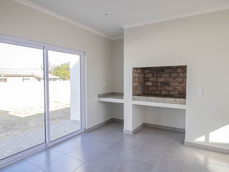Modern Coastal Living – Plot & Plan Package in Atlantic Sands, Velddrif - Photo 2